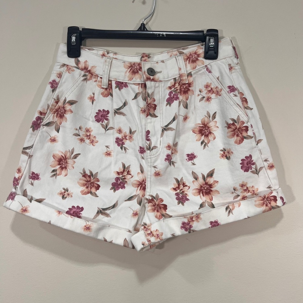 American Eagle Floral High Waisted Denim Mom Shorts White Pink 4
